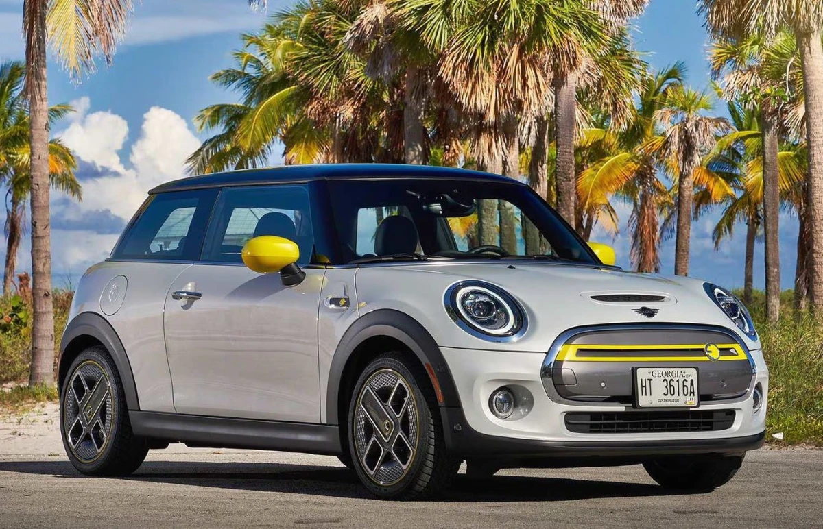 Mini Cooper Electric Maintenance Costs and Expenses 2026